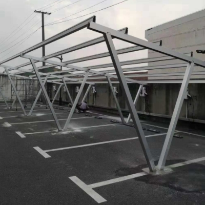 estrutura de garagem solar para cliente alemão
